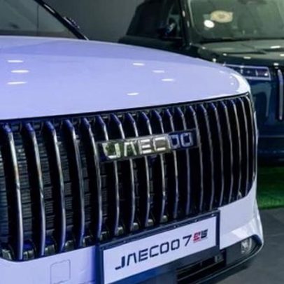 Vendas de carros no Reino Unido atingem recorde pós-Covid com EVs chineses