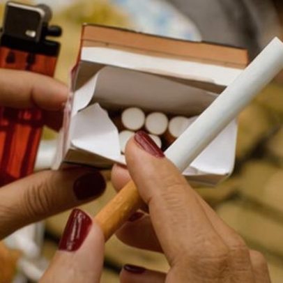 Indústria do tabaco usa manual de cigarros para vender ultraprocessos, revela estudo