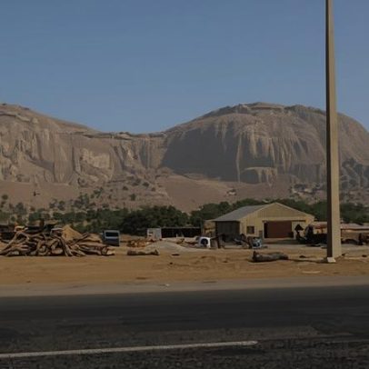 Bandidos no noroeste da Nigéria sequestram moradores convidados para negociações de paz