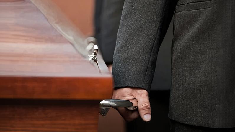 Prisioneiro fugitivo, que fugiu do funeral do irmão, estaria em Melbourne