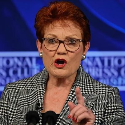 Hanson defende monocultura na Austrália em discurso no NPC