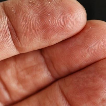 Nova pesquisa sobre microplásticos analisa o Rio Tâmisa