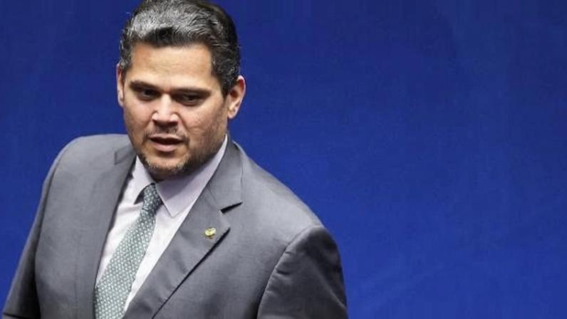 Davi Alcolumbre na sessão do Senado