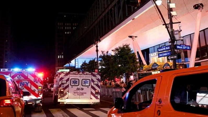 Seis pessoas esfaqueadas em ataque na Penn Station, Nova York