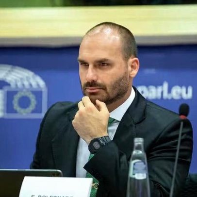 Moraes rejeita adiamento e mantém julgamento de Eduardo Bolsonaro nesta terça