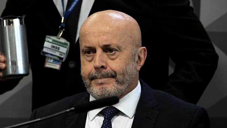Mendonça dá 48 horas a Papuda para explicar denúncia sobre depoimento sem defesa