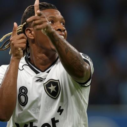 Botafogo define planos para Danilo após a Copa