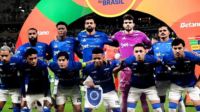 Jogador do Cruzeiro revela tristeza por ficar fora da Copa do Mundo