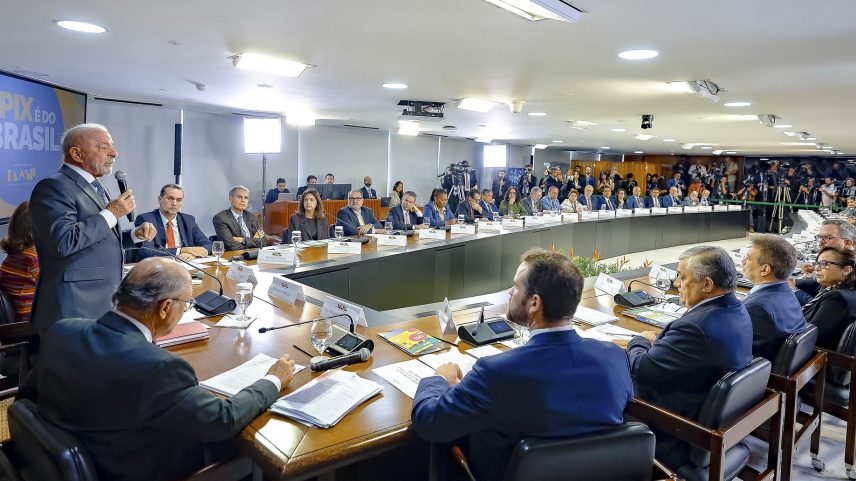 Tarifas dos EUA sobre produtos brasileiros podem chegar a 37,5% com sobretaxa