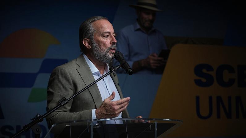 Governo propõe elevar etanol na gasolina de 30% para 32%, diz Silveira