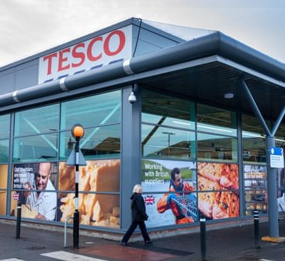 Vendas do Tesco no Reino Unido caem pela metade com incerteza da guerra no Irã