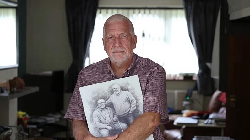 Chris Farrell said anxiety over the continued benefit payments in his bank account left him distressed and unable to move on with his life.