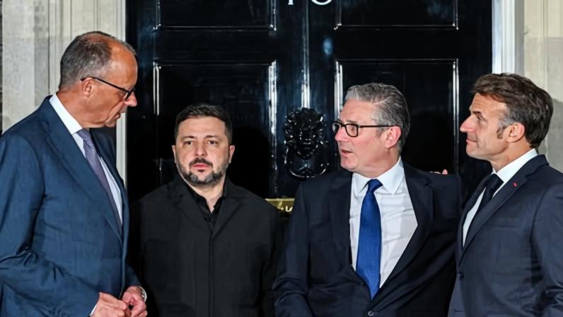 Líderes europeus homenageiam Starmer; cimeira UE-Reino Unido é adiada