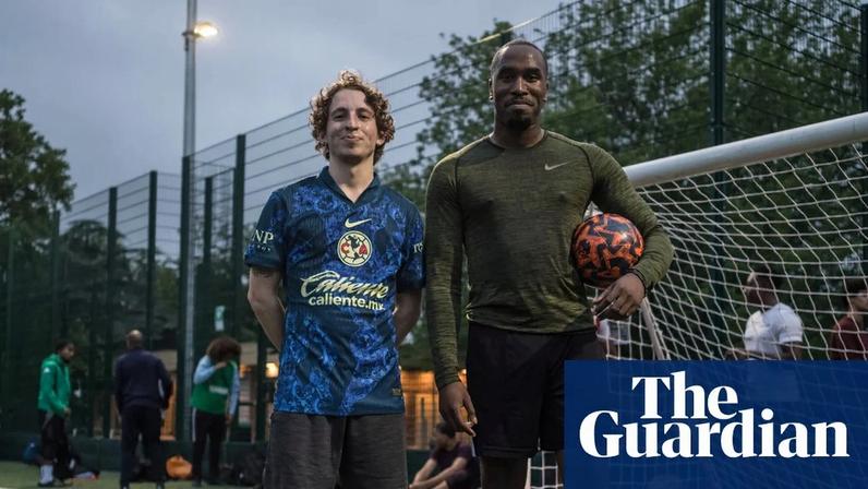 Aplicativo de futebol em Londres aproxima pessoas e fomenta amizades