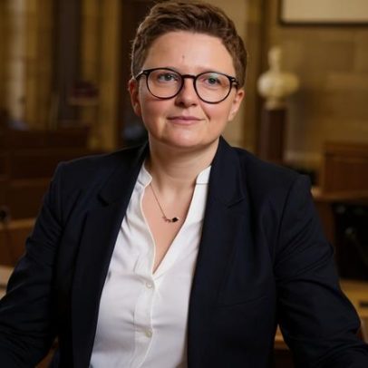 Bev Craig será candidata do Labour à prefeitura de Greater Manchester