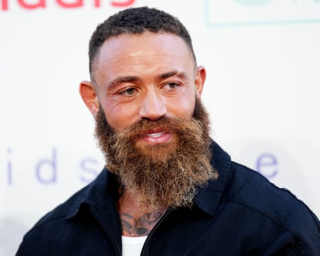 BBC faz segunda série sobre Ashley Cain apesar de alegações de má conduta
