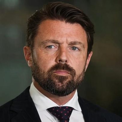 Jonno Duniam anuncia saída da política, golpe para a Coalizão