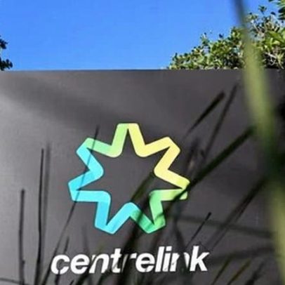 Governo Albanese admite cancelamento ilegal de pagamentos do Centrelink