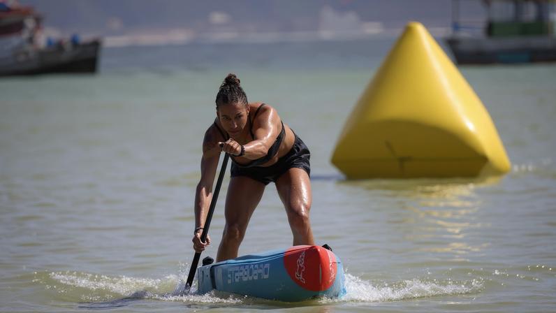 Leonardo Gimenes conquista tricampeonato brasileiro de SUP Surf