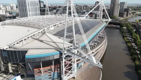 WRU The Principality stadium on the banks of the River Taff. On its roof are new solar panels
