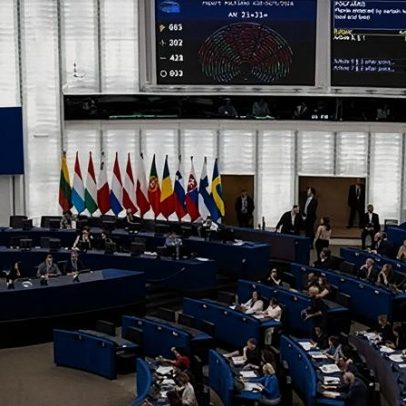 Indignação com gritos de "send them back" por eurodeputados de direita após voto migratório da UE