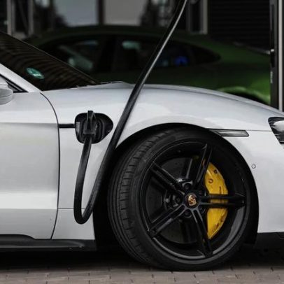 CEO da Porsche Brasil afirma que carros elétricos são caminho sem volta