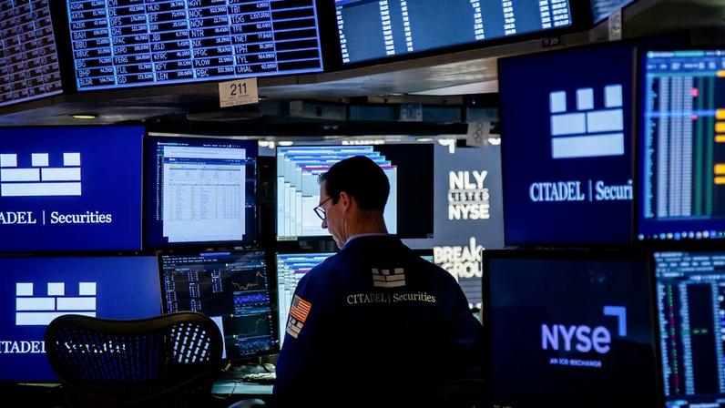 Cesta de empresas de tecnologia sem lucro da Goldman Sachs avançou 27% em maio, superando o índice Nasdaq 100 em 17 pontos percentuais (Foto:Michael Nagle/Bloomberg)