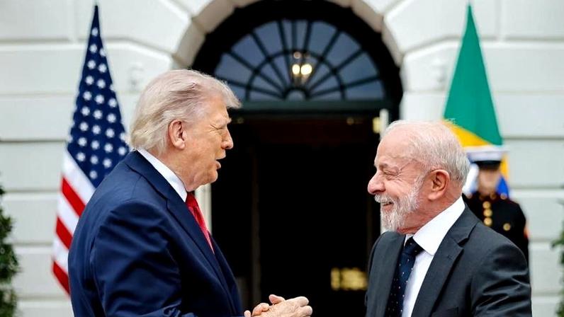 7.mai.2025 - Os presidentes Trump e Lula se encontram na Casa Branca