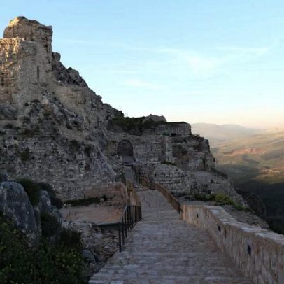 Avisos libaneses após captura do Castelo Beaufort e ataques a Tiro