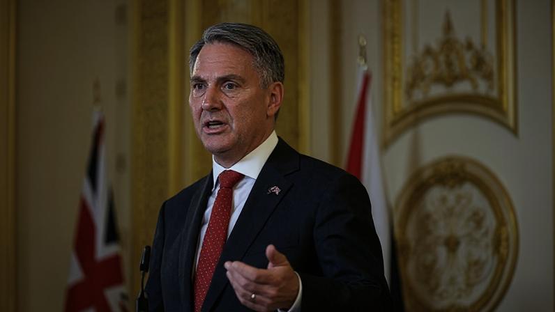 Ministro australiano fica isolado após renúncia britânica antes da visita