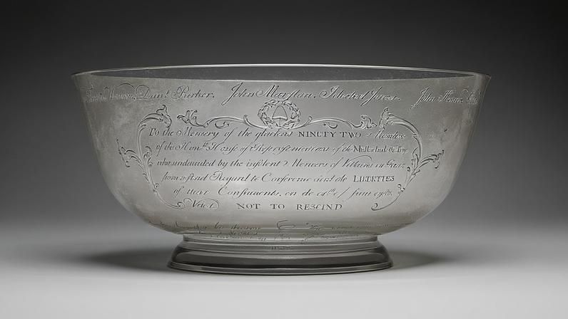 Left: David Drake (or Dave the Potter), Storage jar, 1857. Right: Paul Revere Jr, Sons of Liberty Bowl, 1768. Drake: John H. and Ernestine A. Payne Fund, Otis Norcross Fund, funds donated by the Curators Circle: Black Arts and Artists, Elizabeth M. and John F. Paramino Fund in memory of John F. Paramino, Boston Sculptor, Harriet Otis Cruft Fund, and Seth K. Sweetser Fund, from the descendants of David Drake. Photograph © Museum of Fine Arts, Boston. Revere: Museum purchase with funds donated by contribution and the Francis Bartlett Donation of 1912. Photograph © Museum of Fine Arts, Boston