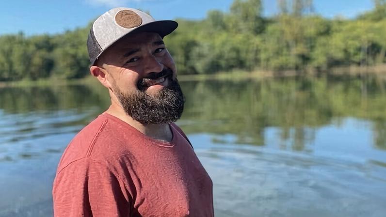 Candidato a xerife no Arkansas foca em família após arquivamento de homicídio