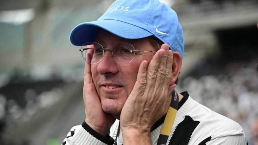 John Textor vive momento de incerteza na SAF do Botafogo (Foto: Mauro Pimentel/AFP)
