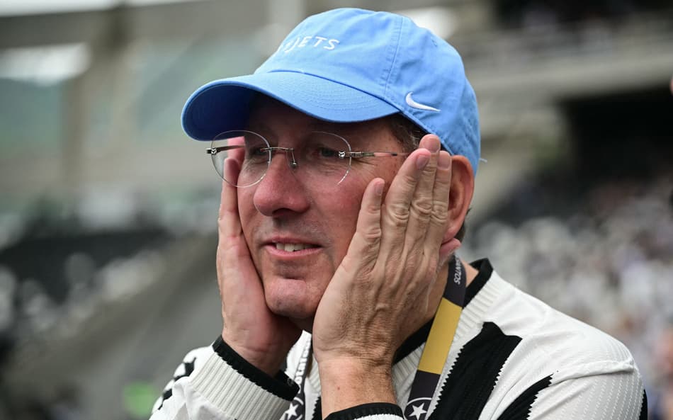 John Textor vive momento de incerteza na SAF do Botafogo (Foto: Mauro Pimentel/AFP)