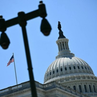 Senado dos EUA aprova US$ 70 bi para ofensiva migratória de Trump