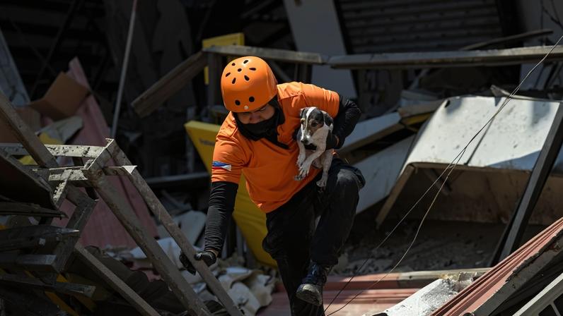 Terremoto nas Filipinas: mortos sobem para 55