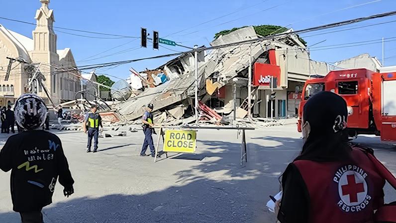 Terremoto nas Filipinas mata 19 e evacua Mindanao por alerta de tsunami