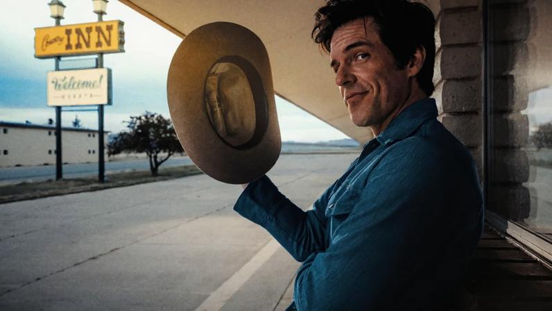 Brandon Flowers faz transição para country em novo álbum solo