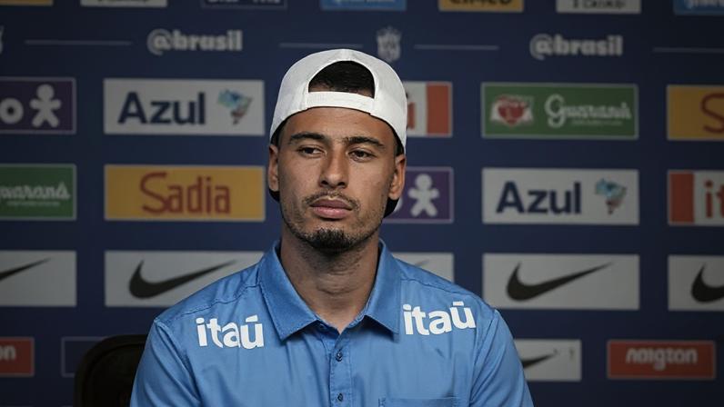 Coletiva de Gabriel Martinelli