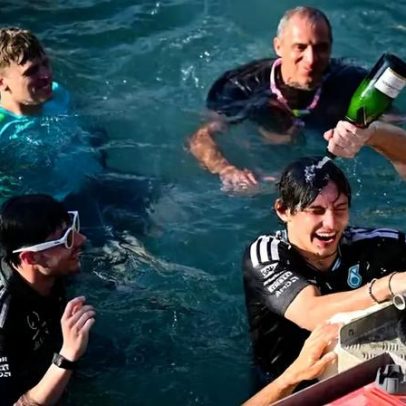 Antonelli celebra vitória em Mônaco com mergulho no porto