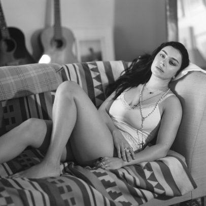 Charli XCX diz que esta é a sua vida e não tem hobbies