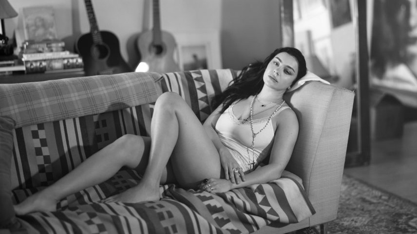Charli XCX diz que esta é a sua vida e não tem hobbies