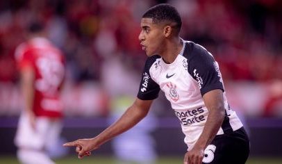 Inter mira contratação de Gui Negão, atacante do Corinthians