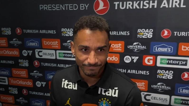 Danilo comenta lesão de Wesley e retorno à lateral da Seleção