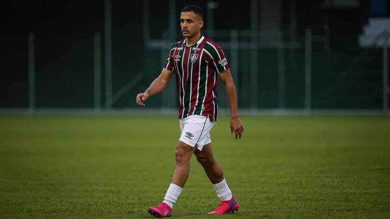 Fluminense fecha transferência de Davi Melo, filho de Felipe Melo