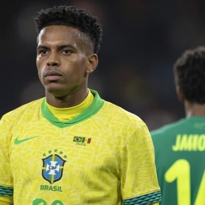 Estêvão revela bastidores da eliminação do Palmeiras Mundial e responde Abel
