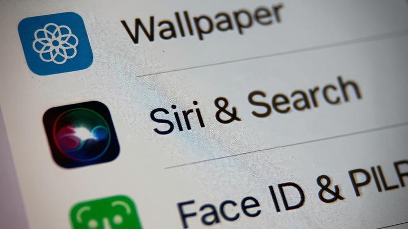 Siri: assistente da Apple ganha maior atualização desde 2011 (Jakub Porzycki/Getty Images)