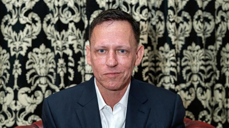 Vazamento revela membros da Sociedade Dialog de Peter Thiel