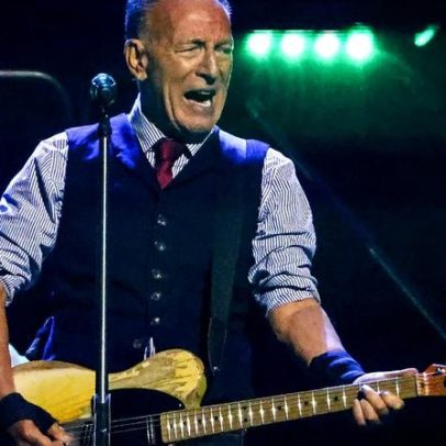 Bruce Springsteen une Bon Jovi e Public Enemy na noite 2 de Music America