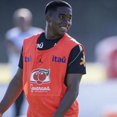 Endrick marca golaço no treino da Seleção Brasileira nos EUA